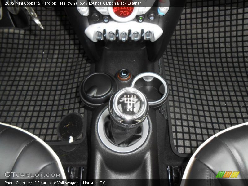  2009 Cooper S Hardtop 6 Speed Manual Shifter