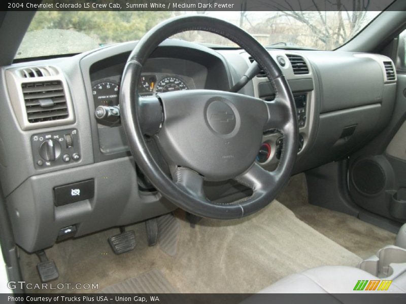 Dashboard of 2004 Colorado LS Crew Cab