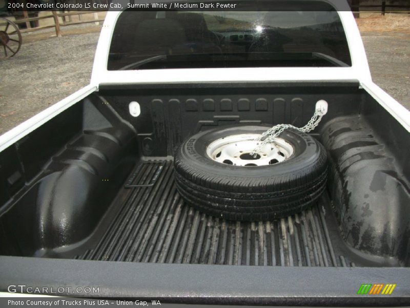 Summit White / Medium Dark Pewter 2004 Chevrolet Colorado LS Crew Cab