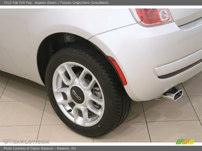 Argento (Silver) / Tessuto Grigio/Nero (Grey/Black) 2012 Fiat 500 Pop