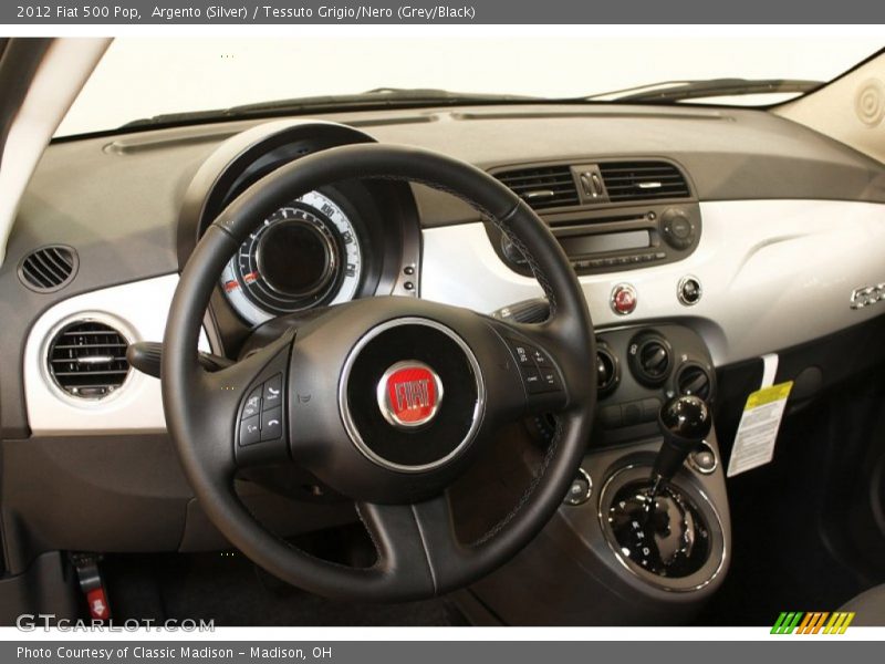 Argento (Silver) / Tessuto Grigio/Nero (Grey/Black) 2012 Fiat 500 Pop