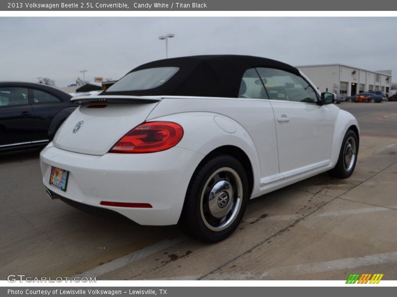Candy White / Titan Black 2013 Volkswagen Beetle 2.5L Convertible