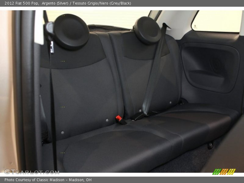 Argento (Silver) / Tessuto Grigio/Nero (Grey/Black) 2012 Fiat 500 Pop