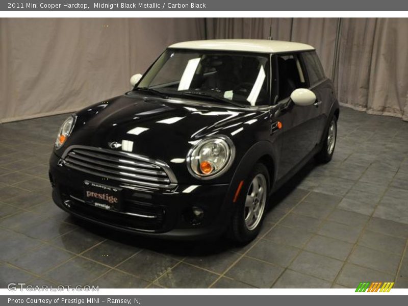 Midnight Black Metallic / Carbon Black 2011 Mini Cooper Hardtop