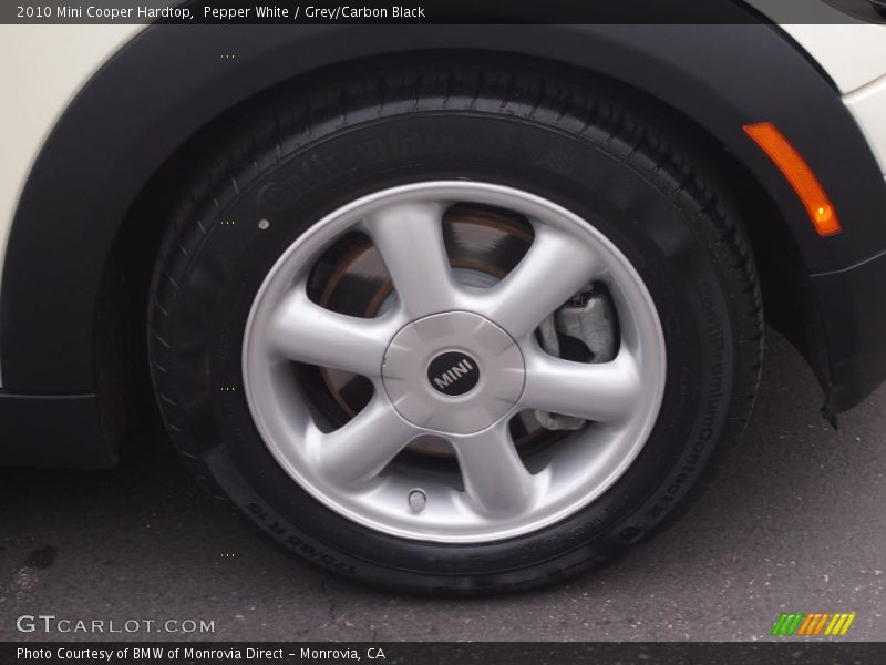 Pepper White / Grey/Carbon Black 2010 Mini Cooper Hardtop