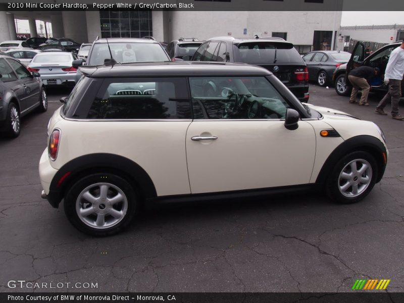 Pepper White / Grey/Carbon Black 2010 Mini Cooper Hardtop