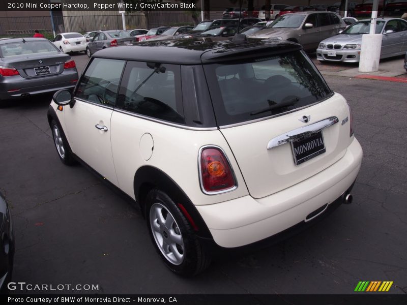 Pepper White / Grey/Carbon Black 2010 Mini Cooper Hardtop
