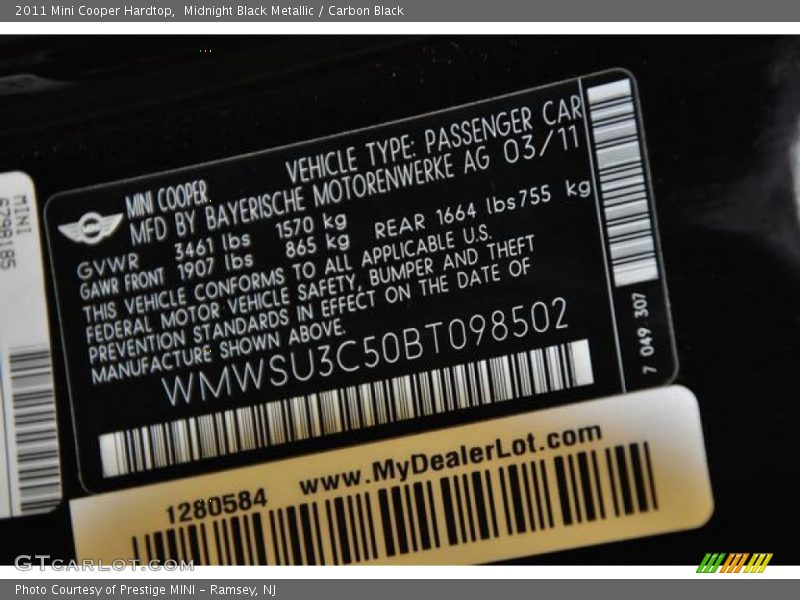 Midnight Black Metallic / Carbon Black 2011 Mini Cooper Hardtop