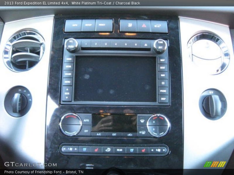 Controls of 2013 Expedition EL Limited 4x4