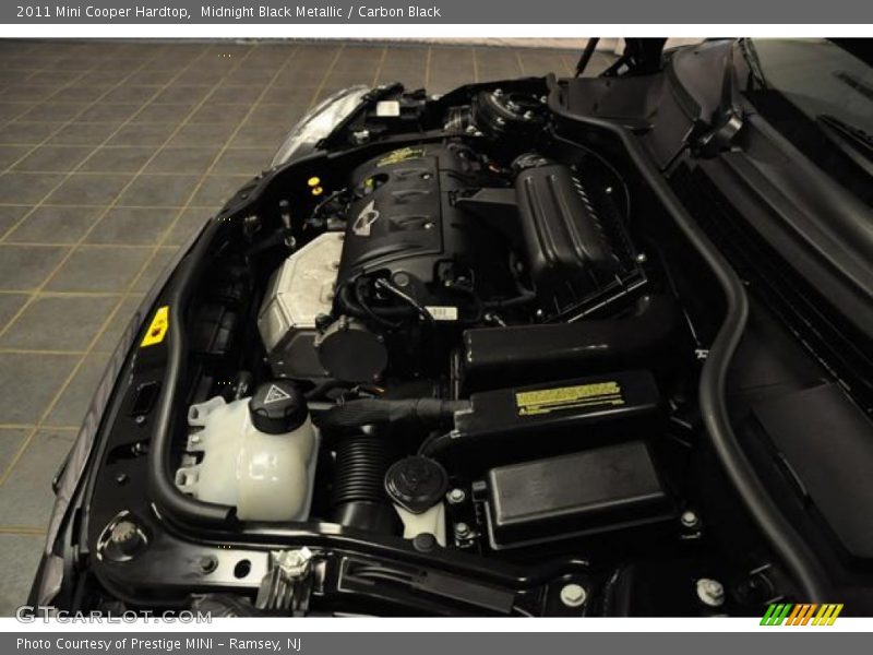 Midnight Black Metallic / Carbon Black 2011 Mini Cooper Hardtop
