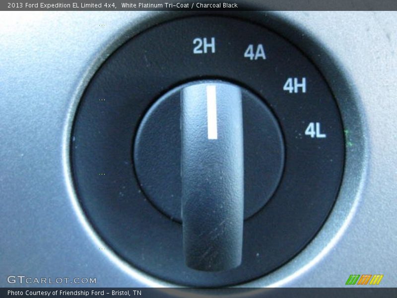 Controls of 2013 Expedition EL Limited 4x4