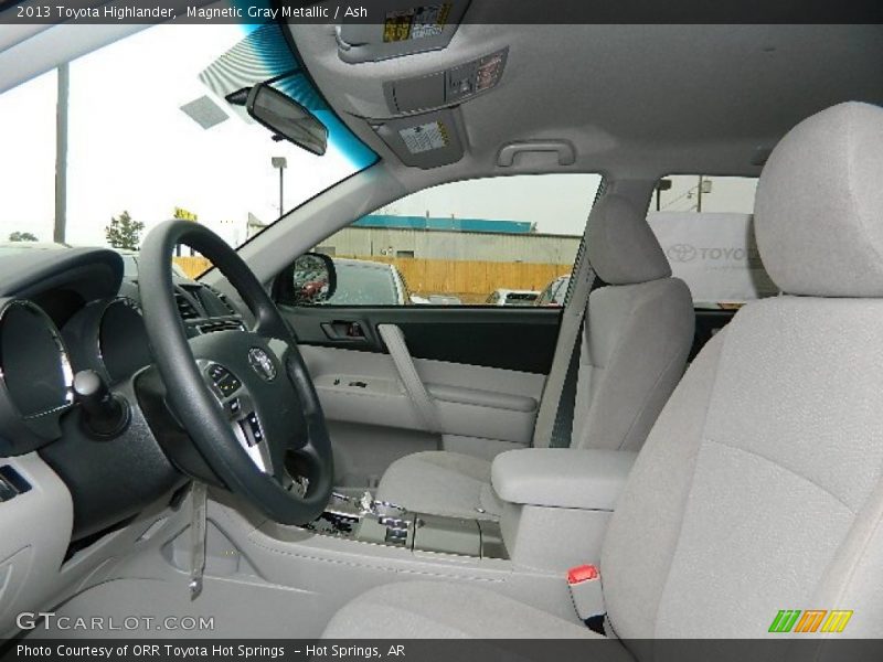Magnetic Gray Metallic / Ash 2013 Toyota Highlander