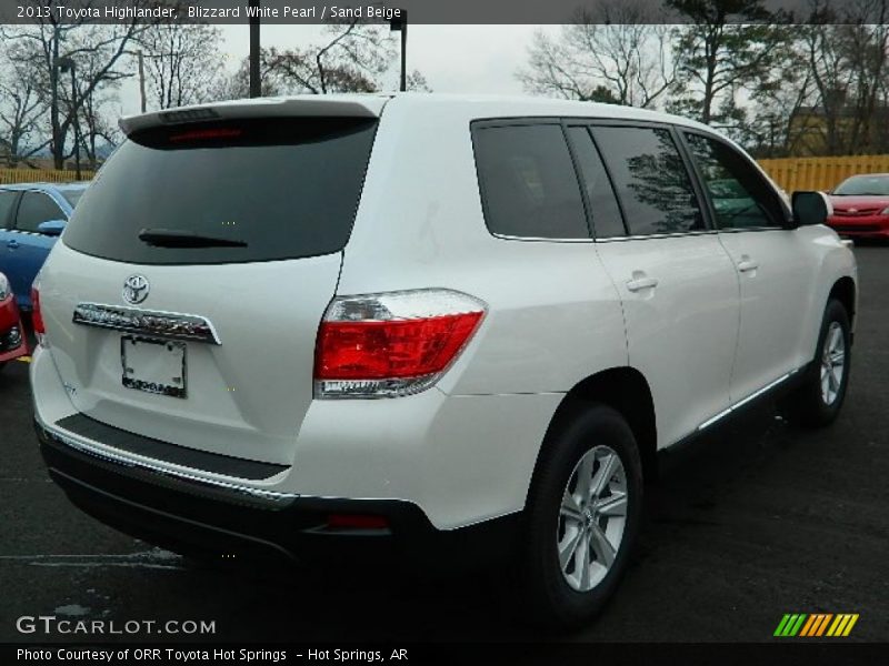 Blizzard White Pearl / Sand Beige 2013 Toyota Highlander