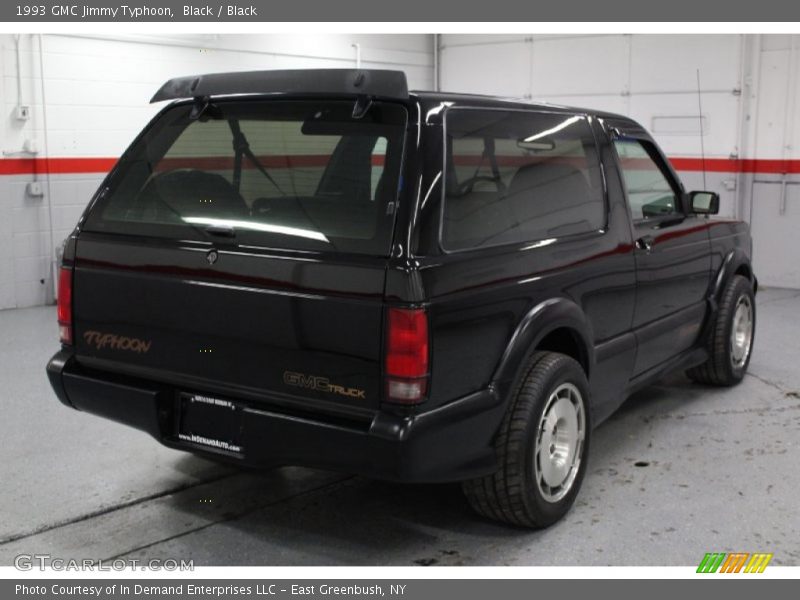 Black / Black 1993 GMC Jimmy Typhoon