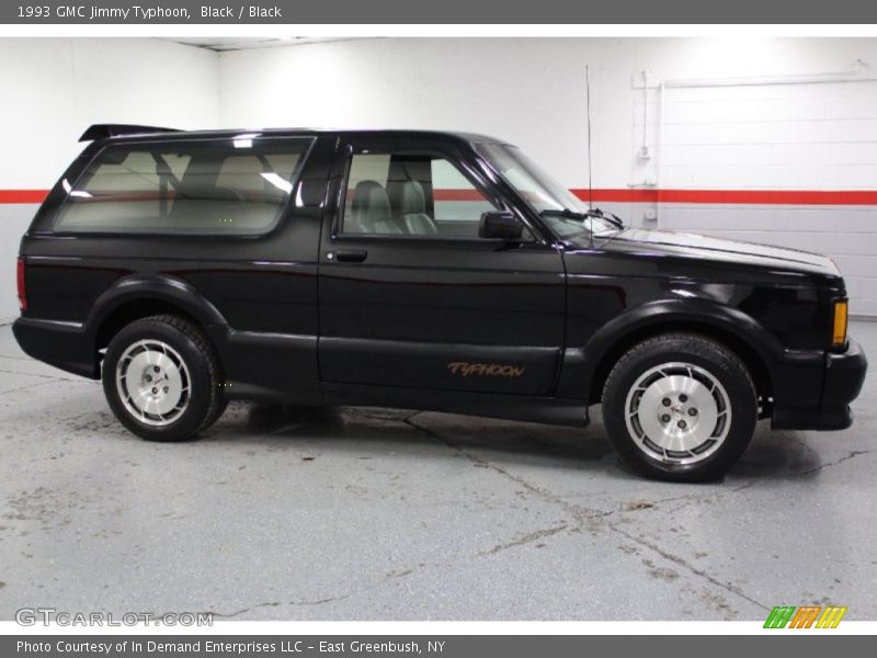 Black / Black 1993 GMC Jimmy Typhoon