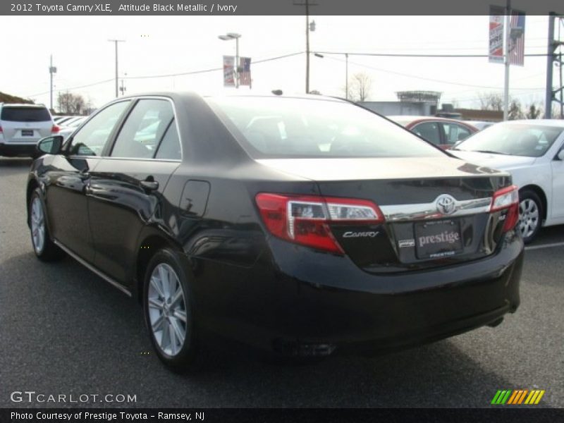 Attitude Black Metallic / Ivory 2012 Toyota Camry XLE