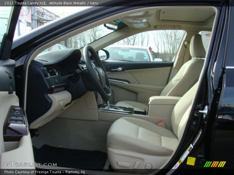  2012 Camry XLE Ivory Interior