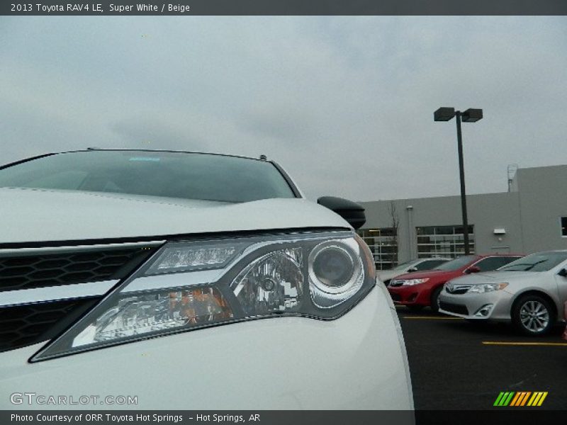 Super White / Beige 2013 Toyota RAV4 LE