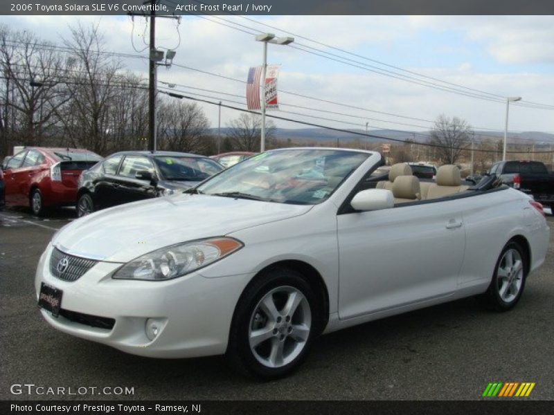 Front 3/4 View of 2006 Solara SLE V6 Convertible