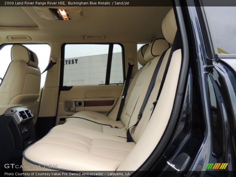Rear Seat of 2009 Range Rover HSE