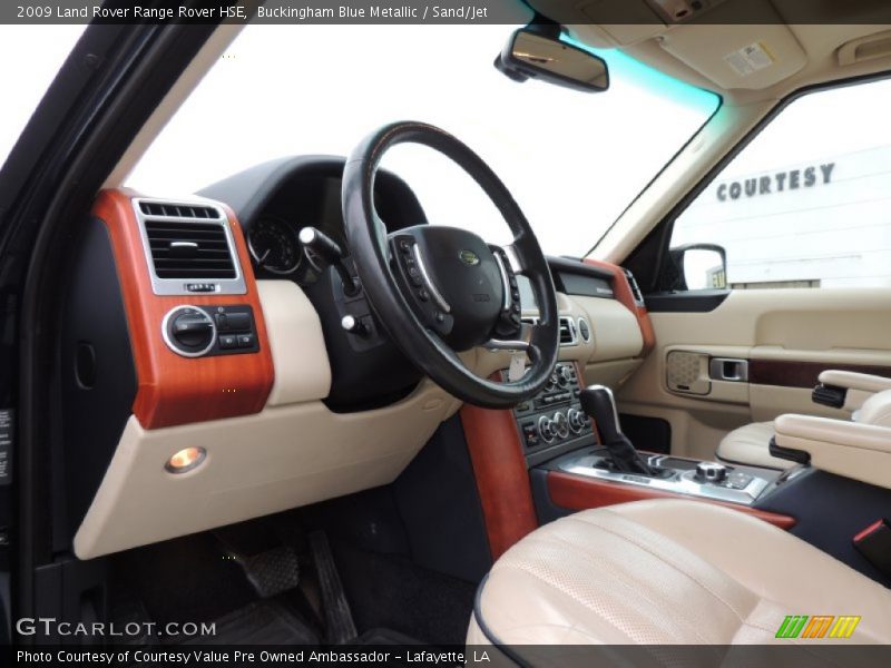  2009 Range Rover HSE Sand/Jet Interior