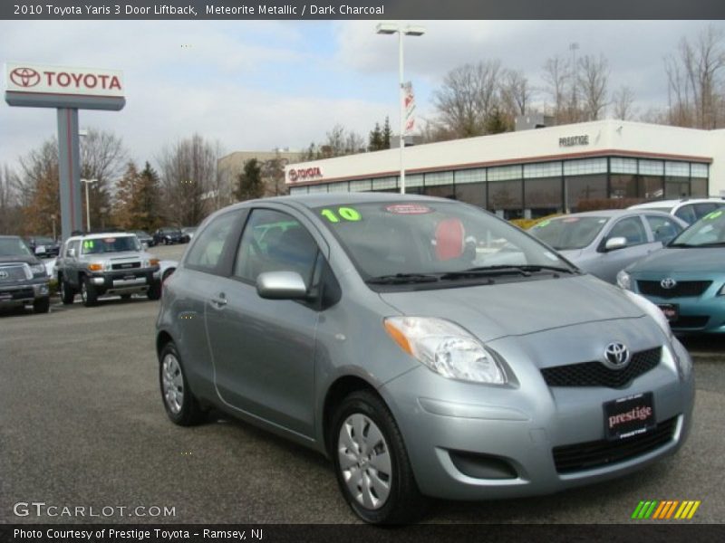 Meteorite Metallic / Dark Charcoal 2010 Toyota Yaris 3 Door Liftback