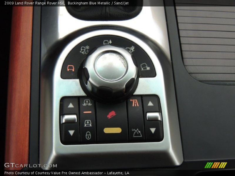 Controls of 2009 Range Rover HSE