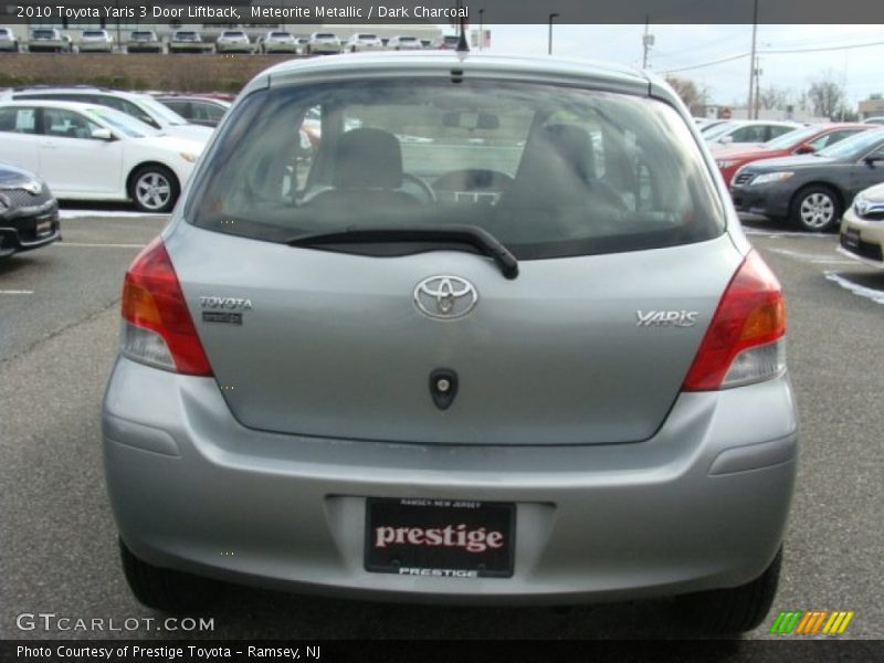 Meteorite Metallic / Dark Charcoal 2010 Toyota Yaris 3 Door Liftback