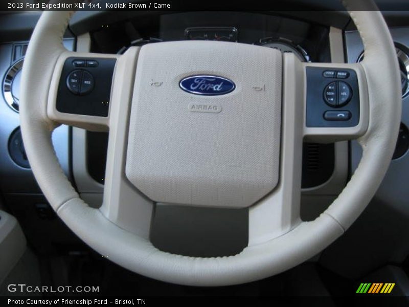  2013 Expedition XLT 4x4 Steering Wheel