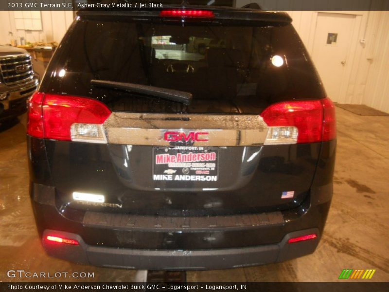 Ashen Gray Metallic / Jet Black 2013 GMC Terrain SLE