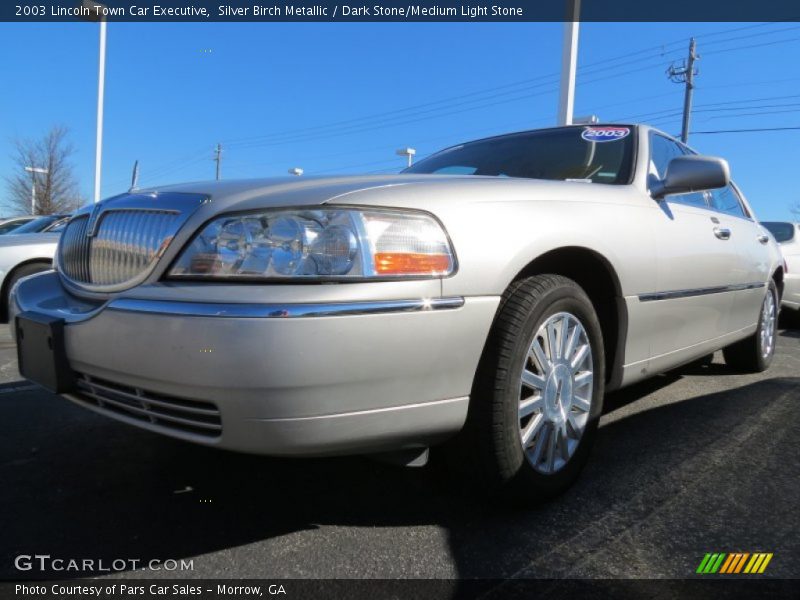 Silver Birch Metallic / Dark Stone/Medium Light Stone 2003 Lincoln Town Car Executive