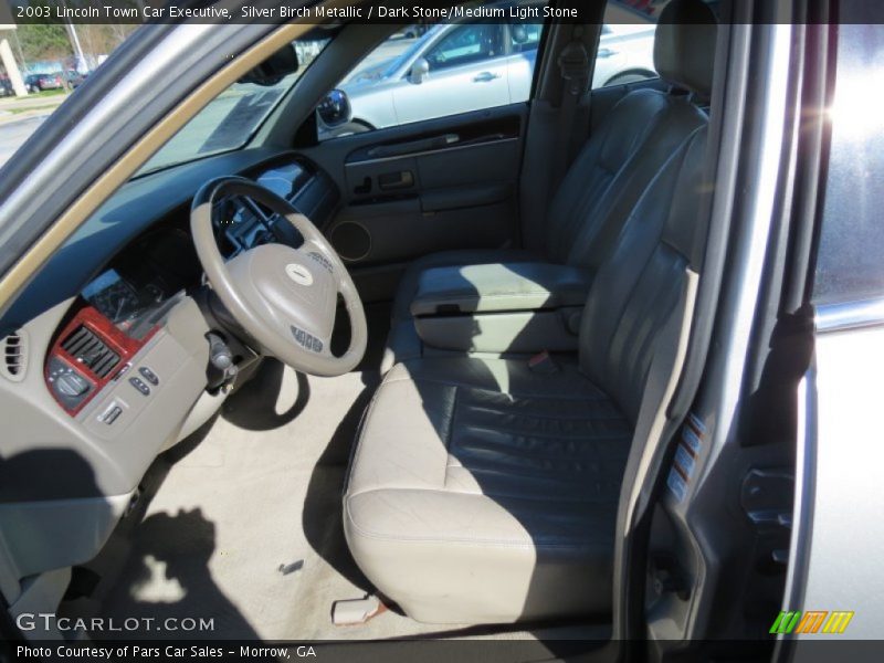 Silver Birch Metallic / Dark Stone/Medium Light Stone 2003 Lincoln Town Car Executive