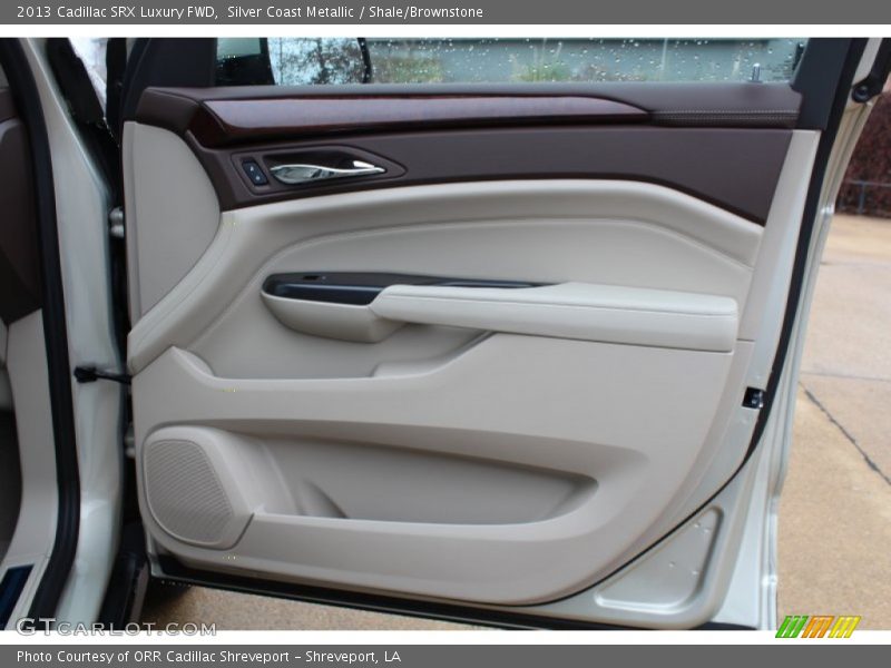 Silver Coast Metallic / Shale/Brownstone 2013 Cadillac SRX Luxury FWD