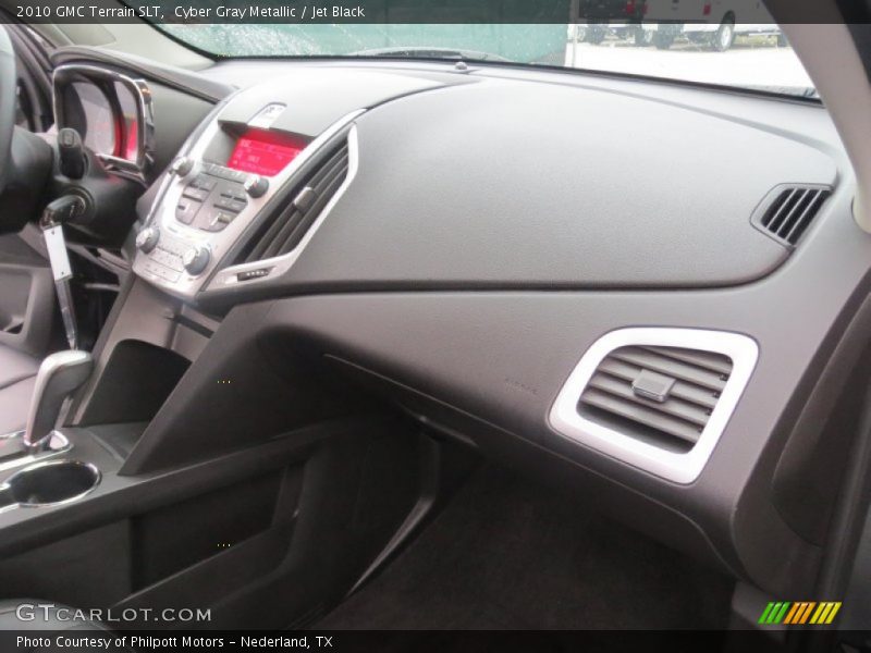 Cyber Gray Metallic / Jet Black 2010 GMC Terrain SLT