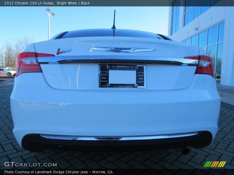 Bright White / Black 2012 Chrysler 200 LX Sedan