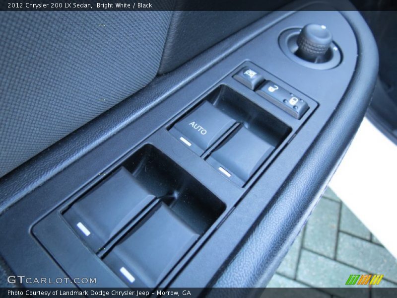 Bright White / Black 2012 Chrysler 200 LX Sedan