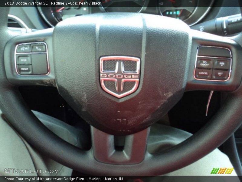 Redline 2-Coat Pearl / Black 2013 Dodge Avenger SE