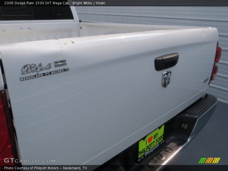 Bright White / Khaki 2008 Dodge Ram 1500 SXT Mega Cab