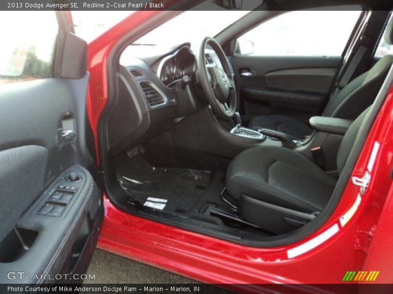 Redline 2-Coat Pearl / Black 2013 Dodge Avenger SE