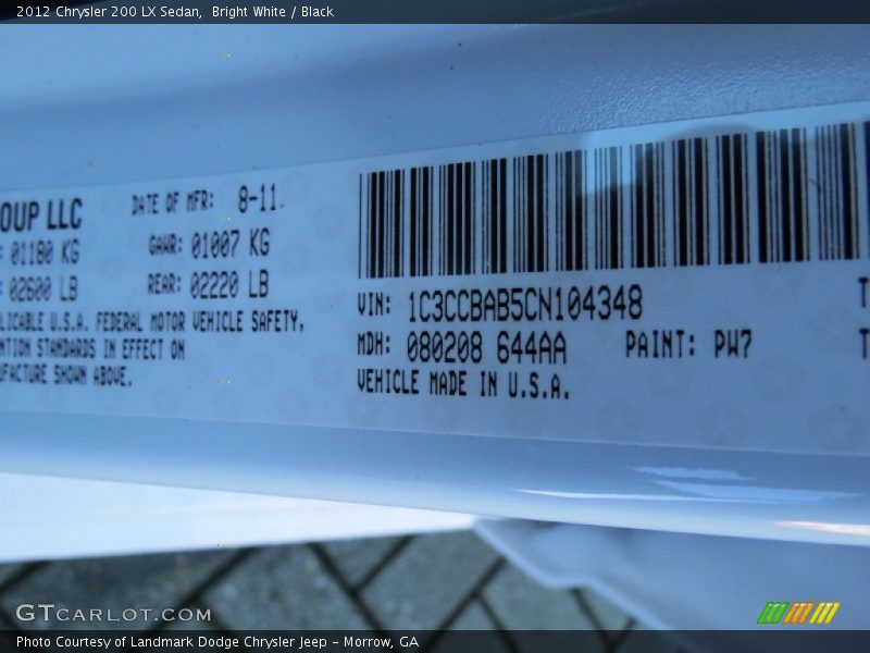 Bright White / Black 2012 Chrysler 200 LX Sedan