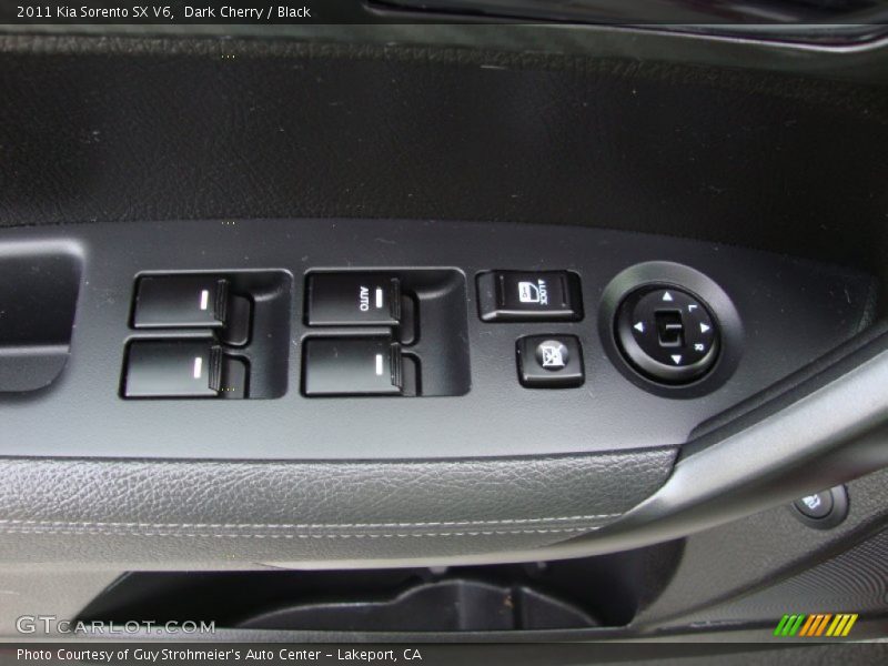 Dark Cherry / Black 2011 Kia Sorento SX V6