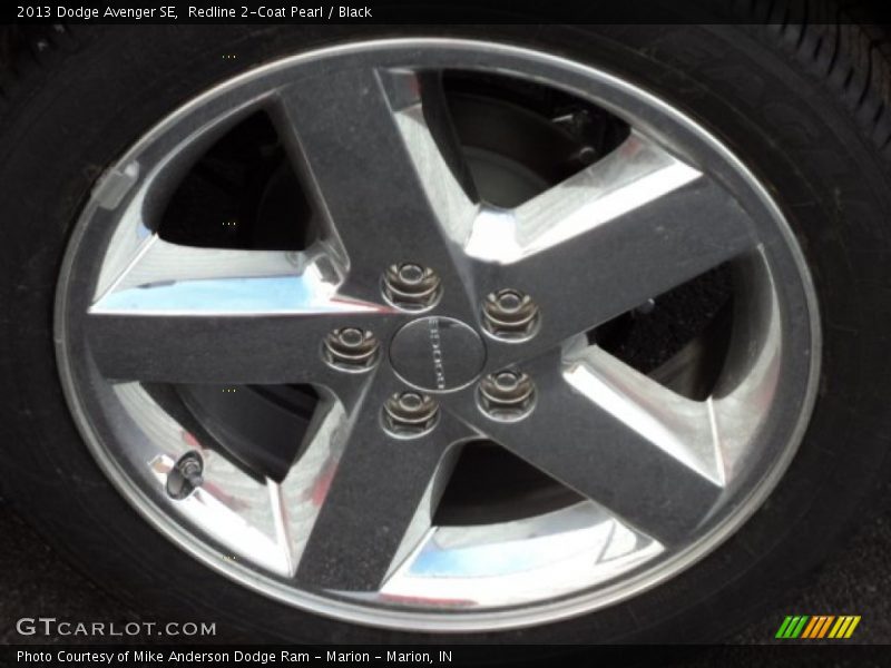 Redline 2-Coat Pearl / Black 2013 Dodge Avenger SE