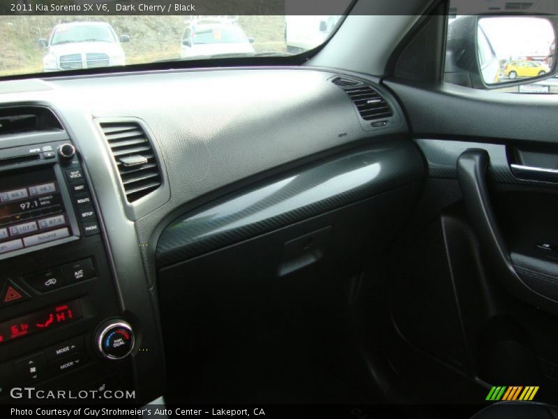 Dark Cherry / Black 2011 Kia Sorento SX V6