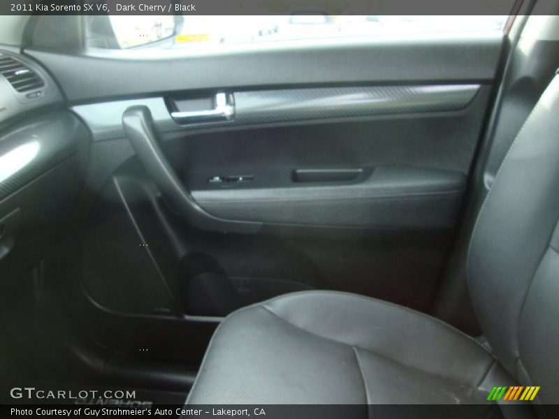 Dark Cherry / Black 2011 Kia Sorento SX V6