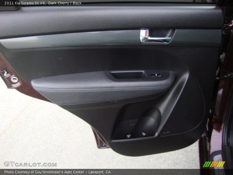 Dark Cherry / Black 2011 Kia Sorento SX V6