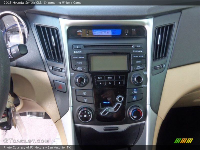 Shimmering White / Camel 2013 Hyundai Sonata GLS