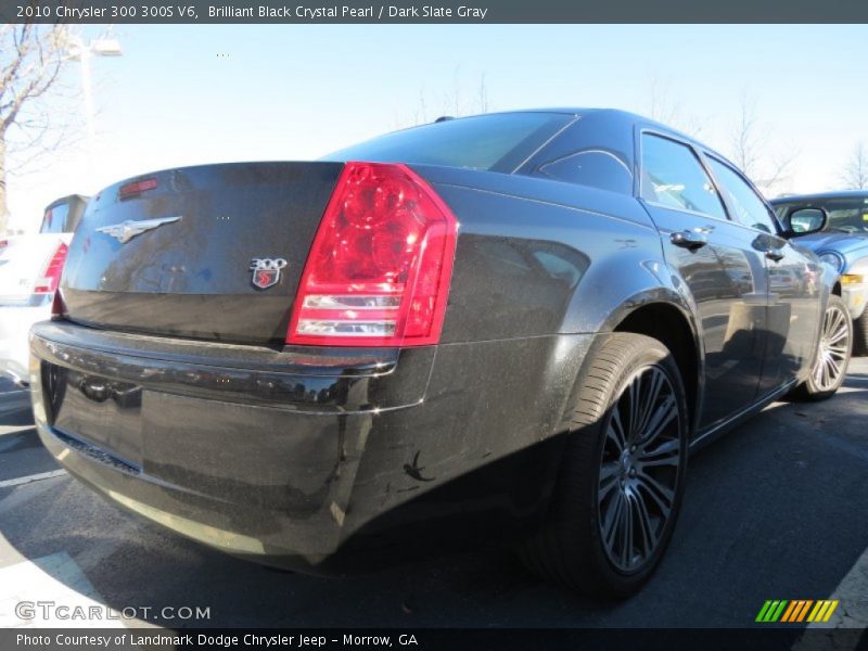 Brilliant Black Crystal Pearl / Dark Slate Gray 2010 Chrysler 300 300S V6