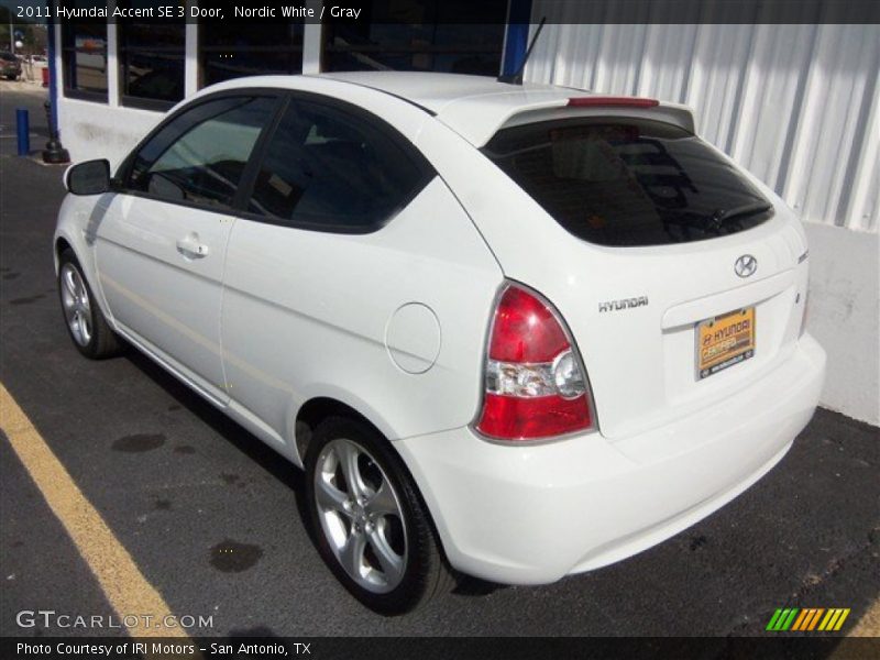 Nordic White / Gray 2011 Hyundai Accent SE 3 Door