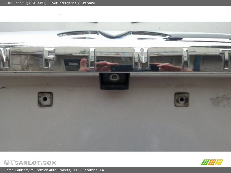 Silver Indulgence / Graphite 2005 Infiniti QX 56 4WD