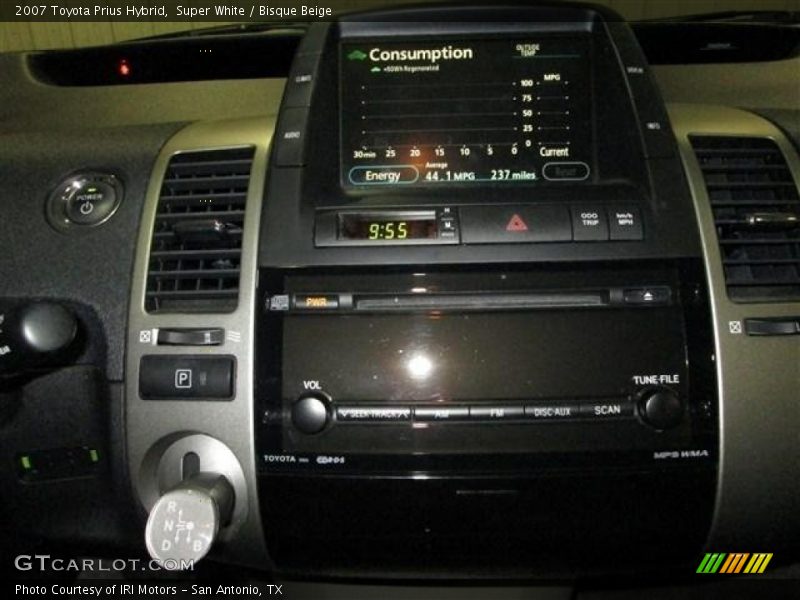 Super White / Bisque Beige 2007 Toyota Prius Hybrid